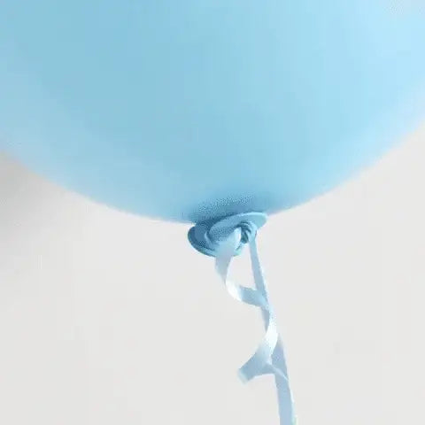 Automatische Ballonsluiters Licht Blauw Met Lint 110 Stuks - Ballonnenshop.nl