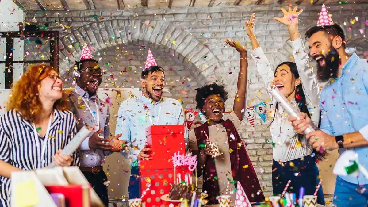 Surprise party organiseren: originele tips en ideeën met ballonnen - Ballonnenshop.nl
