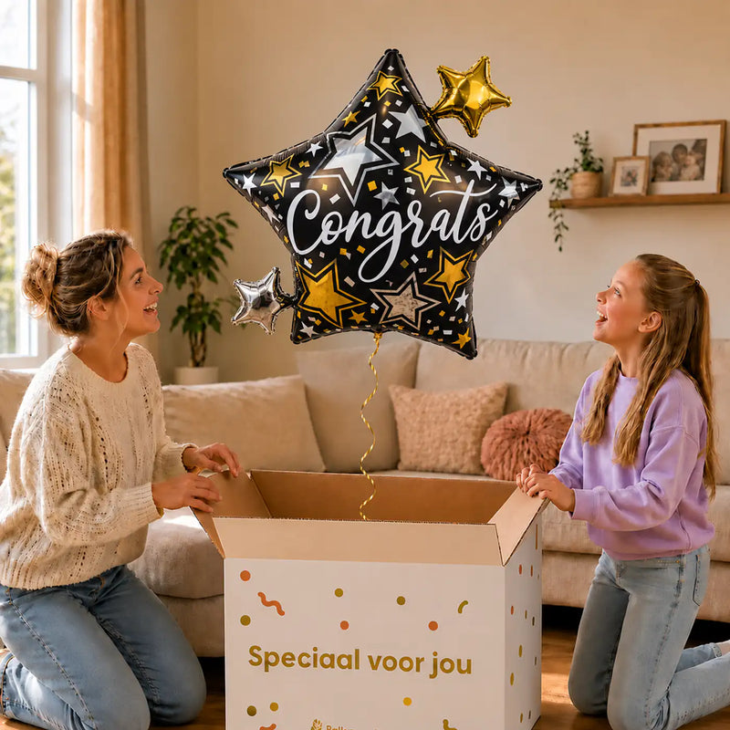 Congrats Ster Helium XL Ballon – uitpakmoment met moeder en meisje in een warme woonkamer – Ballonnenshop.nl