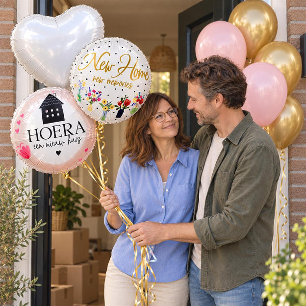 Stel bij hun nieuwe huis met een Hoera een nieuw huis-ballonnentros.