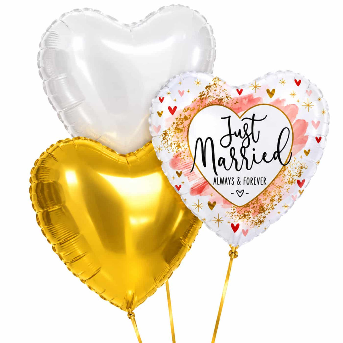 Just Married Hartjes Trosje – heliumgevulde ballonnen met dunne gouden lintjes op een witte achtergrond