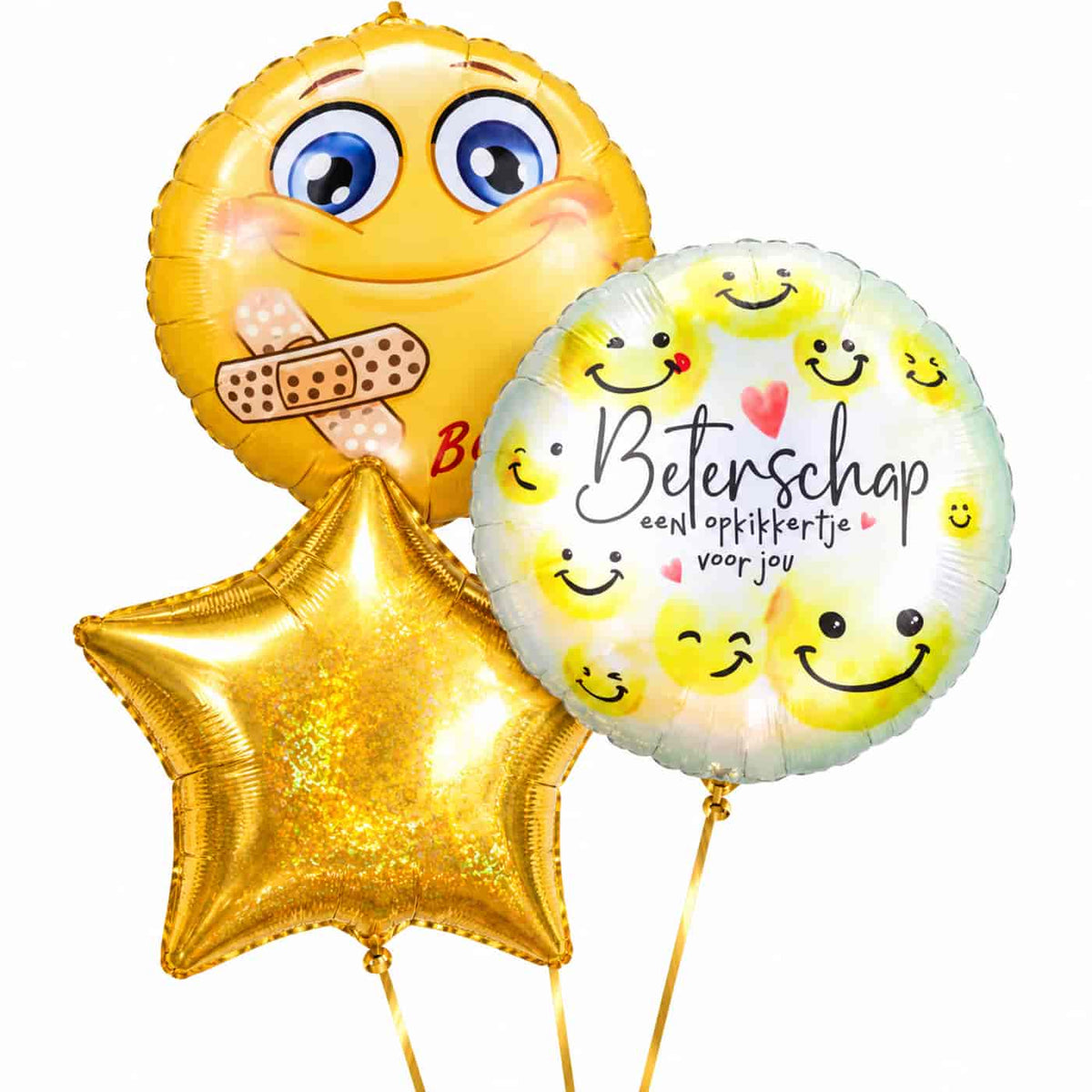 Smiley Beterschap Trosje – heliumgevulde ballonnen met dunne gouden lintjes op een witte achtergrond